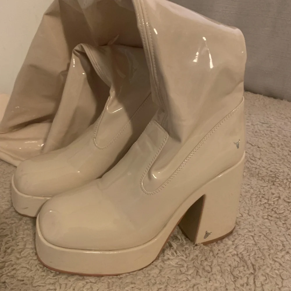 Windsorsmith thigh high boots - Picture 4 of 7